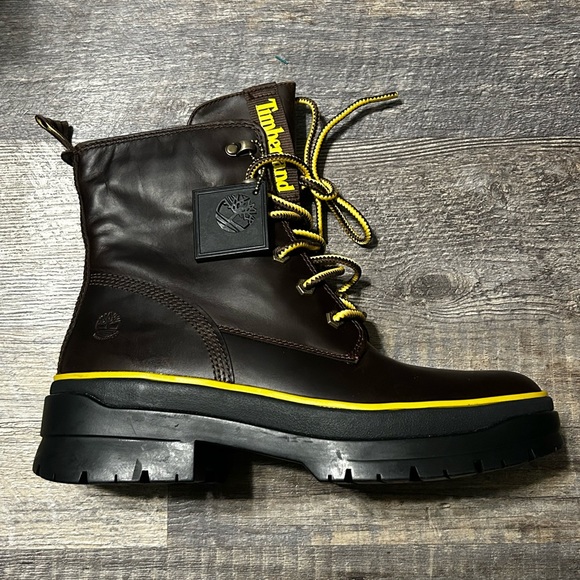 Gently Used: TIMBERLAND A2D6W MALYNN MID LACE UP BOOTS IN DARK BROWN
FOR WOMEN - Picture 3 of 7